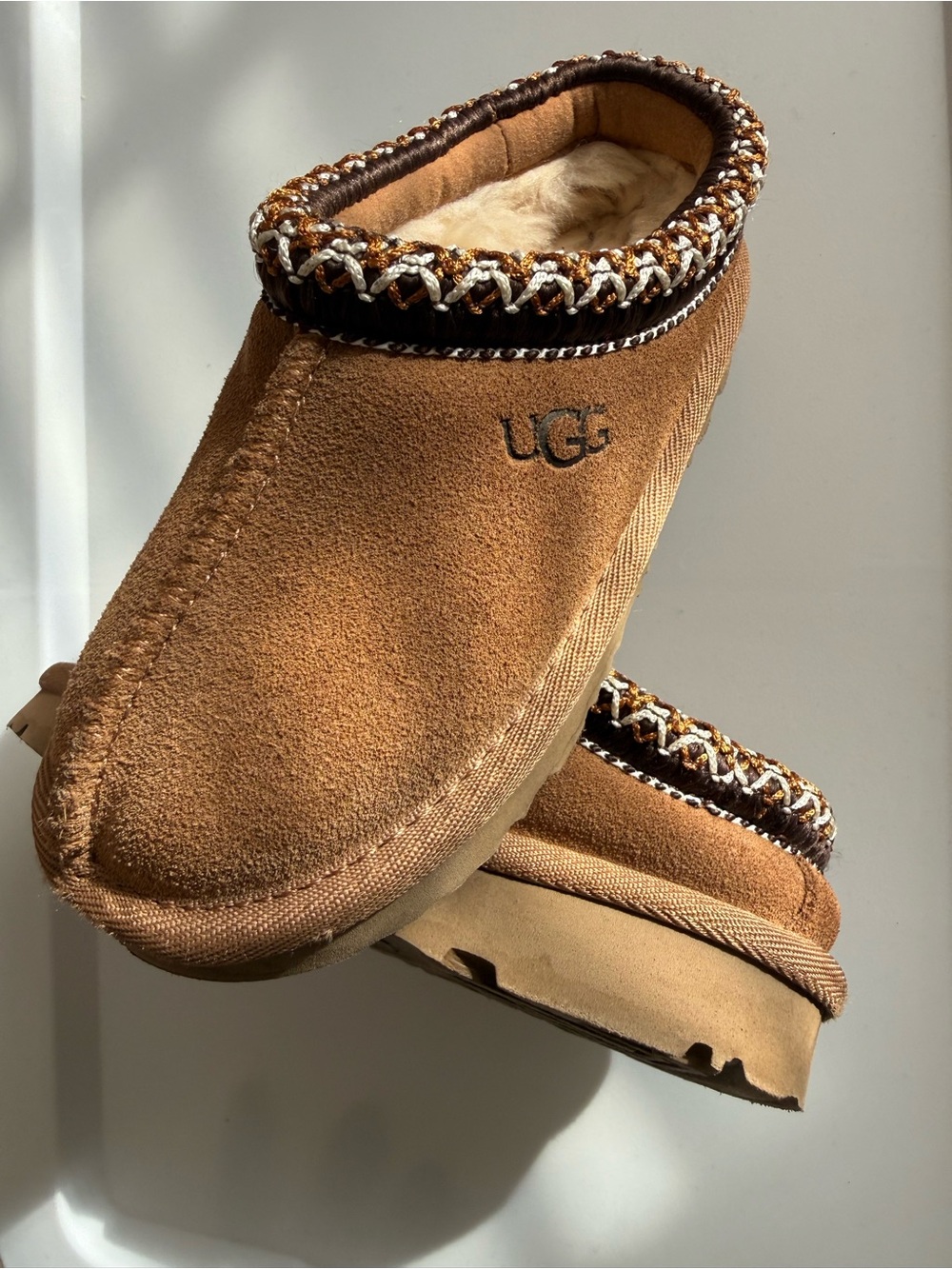 UGG Kids Chestnut Suede Shearling-Lined Slip-On Moccasins